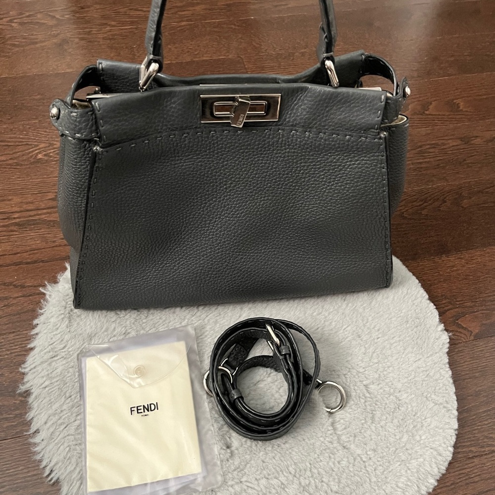Fendi gray medium Peekaboo selleria